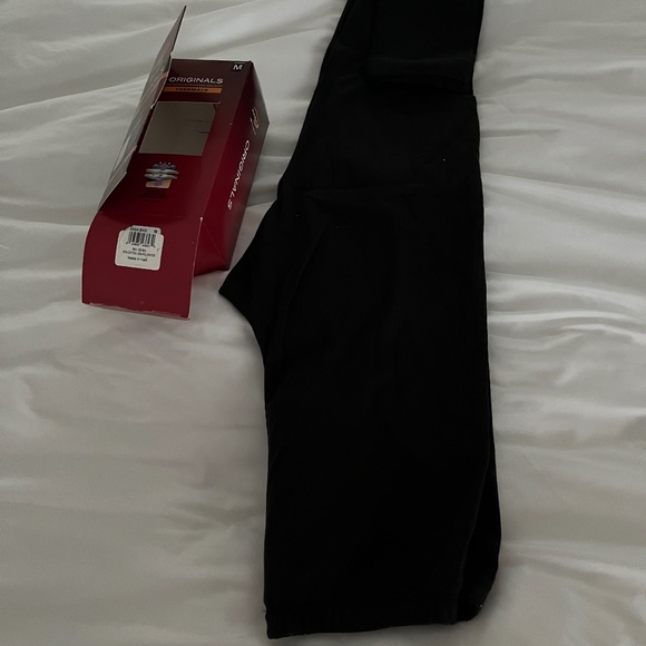 ☃️ Women's Thermal Legging NWT - Picture 2 of 5